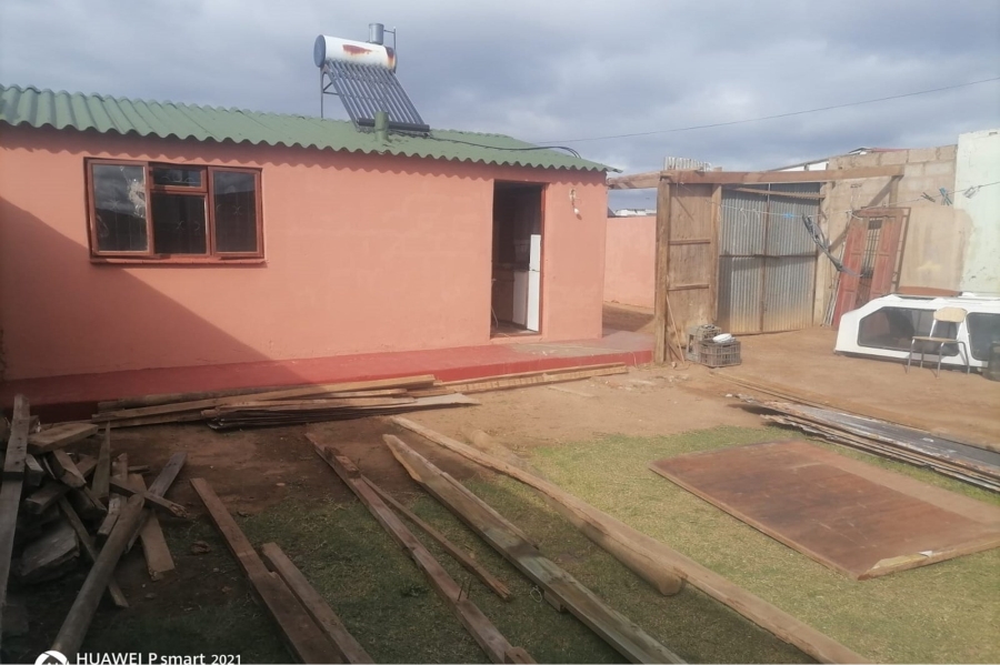 2 Bedroom Property for Sale in Zwide Eastern Cape